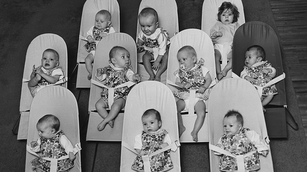 Nordic design for children Baby Bjorn Babysitter chair